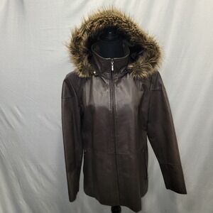 VTG EMC Brown Leather Jacket With Fur Lined Hood‎ Size Large Style 9676 A10 Read